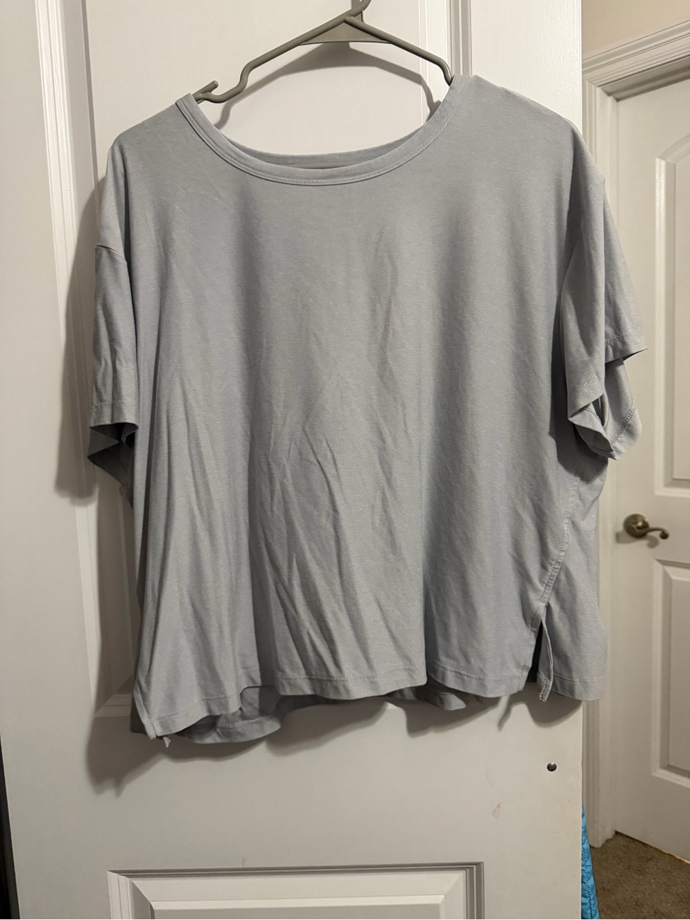 Old Navy Light Gray Short-Sleeve Crewneck Tee